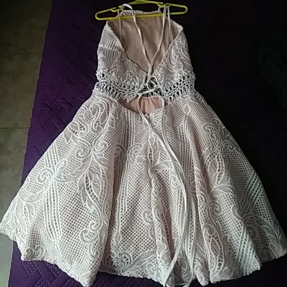 Dress - Picture 2 of 2